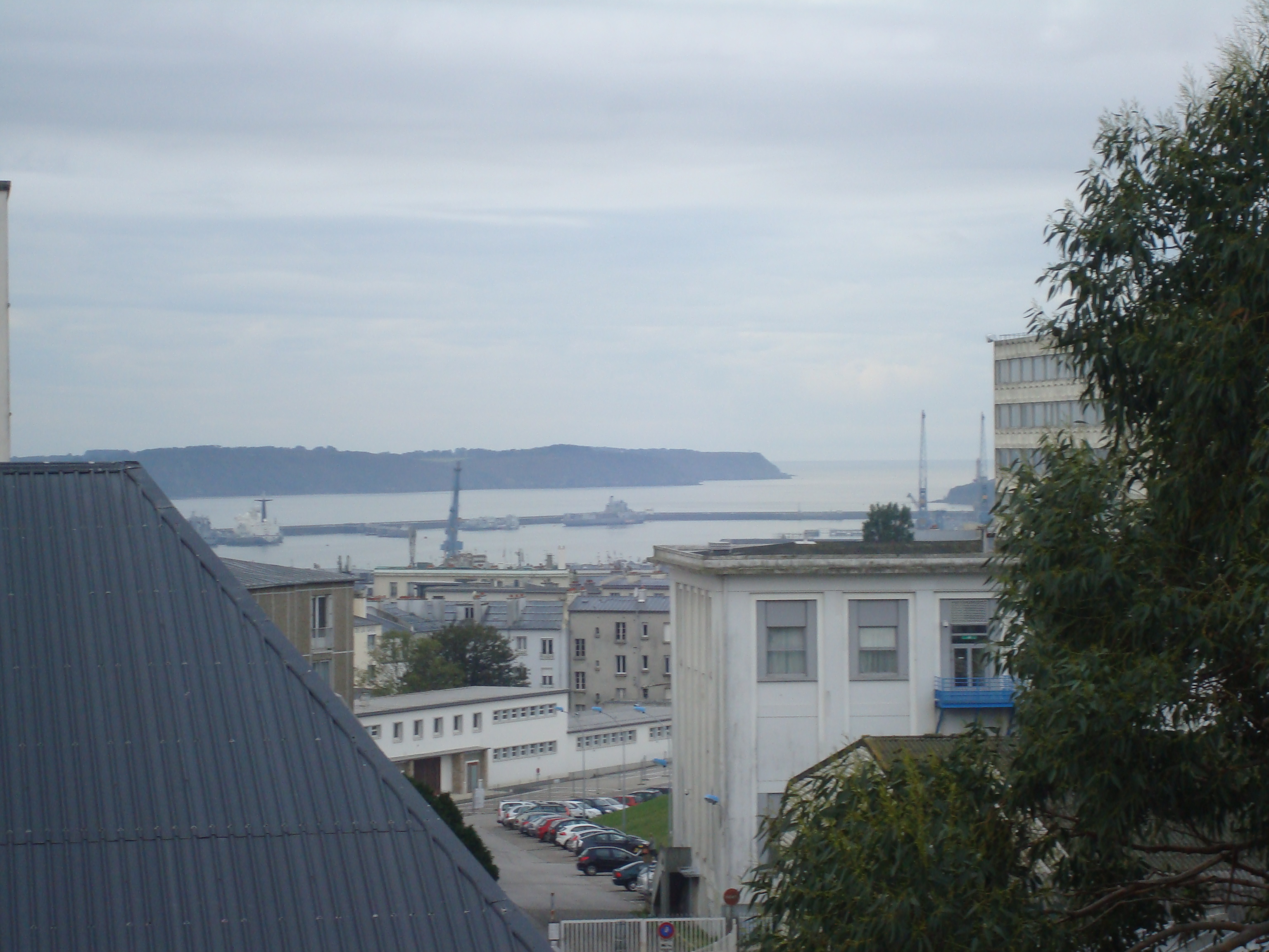 Appartement T4 Vue Mer A Brest Centre 89 000 Fai Brest Appartement Maison Dom Immo Agence Immobiliere Brest