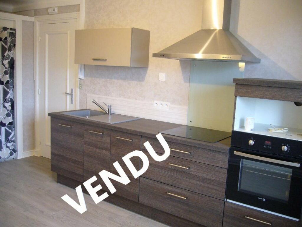 Brest saint michel ponchelet appartement 2 pièces dalle béton