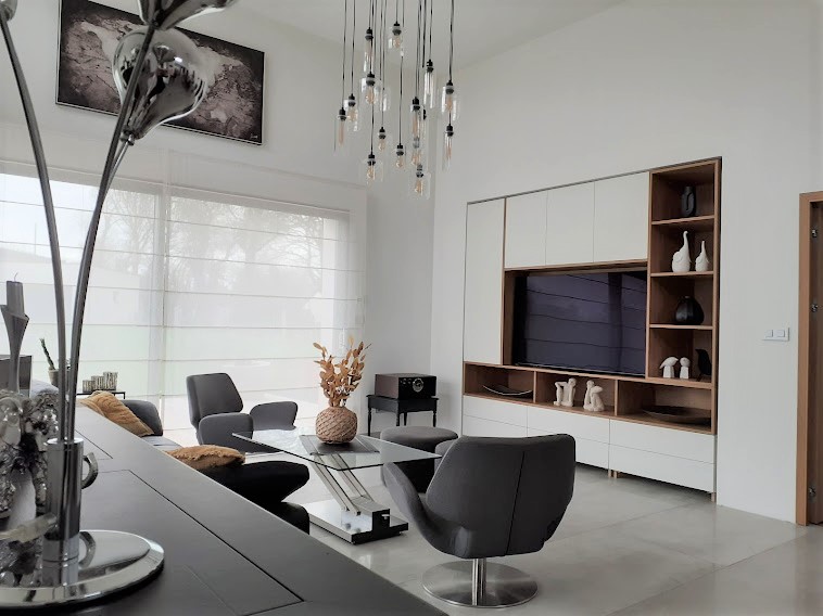 Secteur Gouenou tres belle maison T6 contemporaine de 150 m² sur plus de 1000 m² de terrain. Prestations haut de gamme