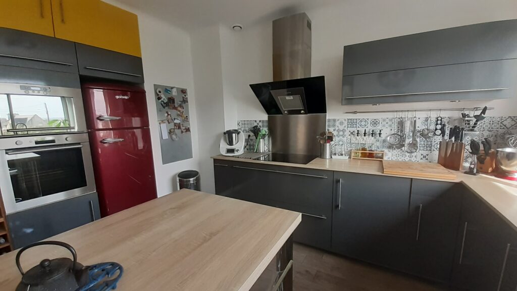 maison T7, 5 chambres, garage, buanderie,brest, quartier saint marc le bot, rénovée