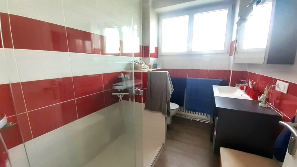 maison T7, 5 chambres, garage, buanderie,brest, quartier saint marc le bot, rénovée