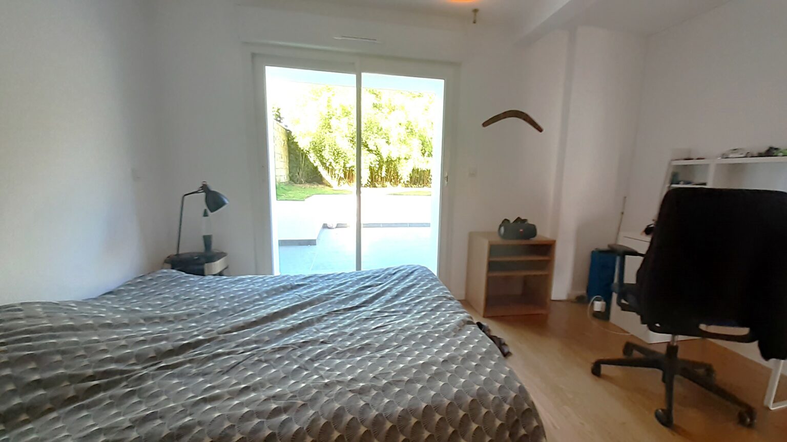 maison T8, 6 chambres,4 salles de bains, garage, buanderie,brest, quartier saint marc le bot, rénovée