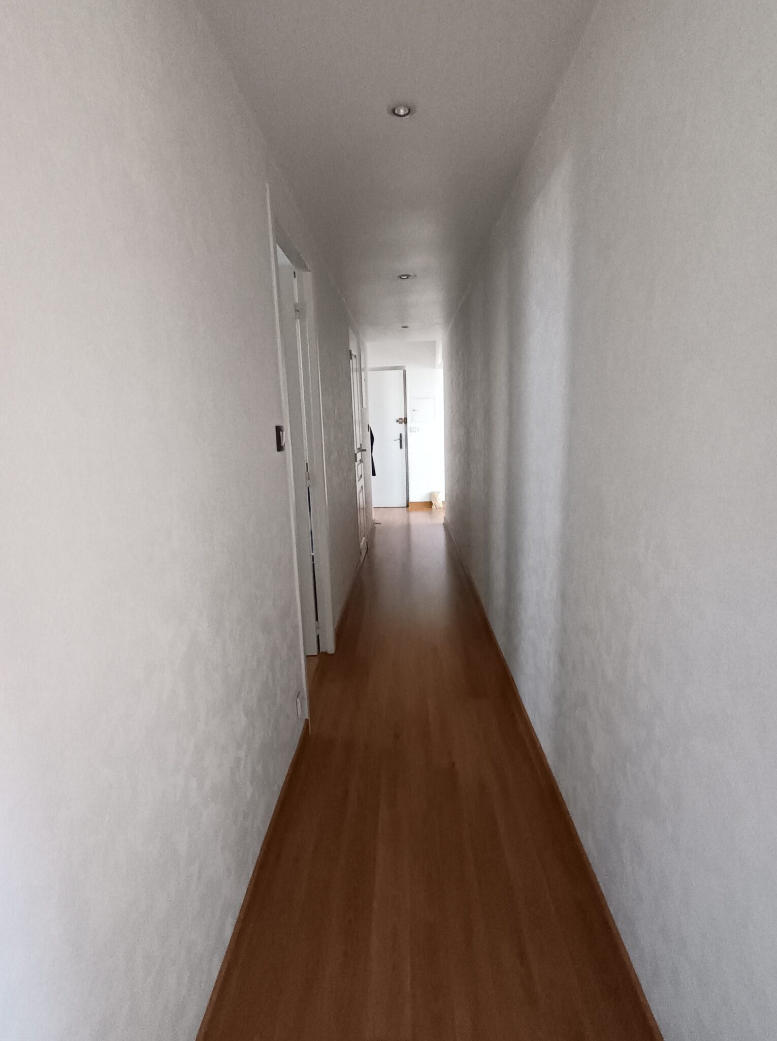 appartement 75 m² dourjacq 2 chambres, balcon, loggia
