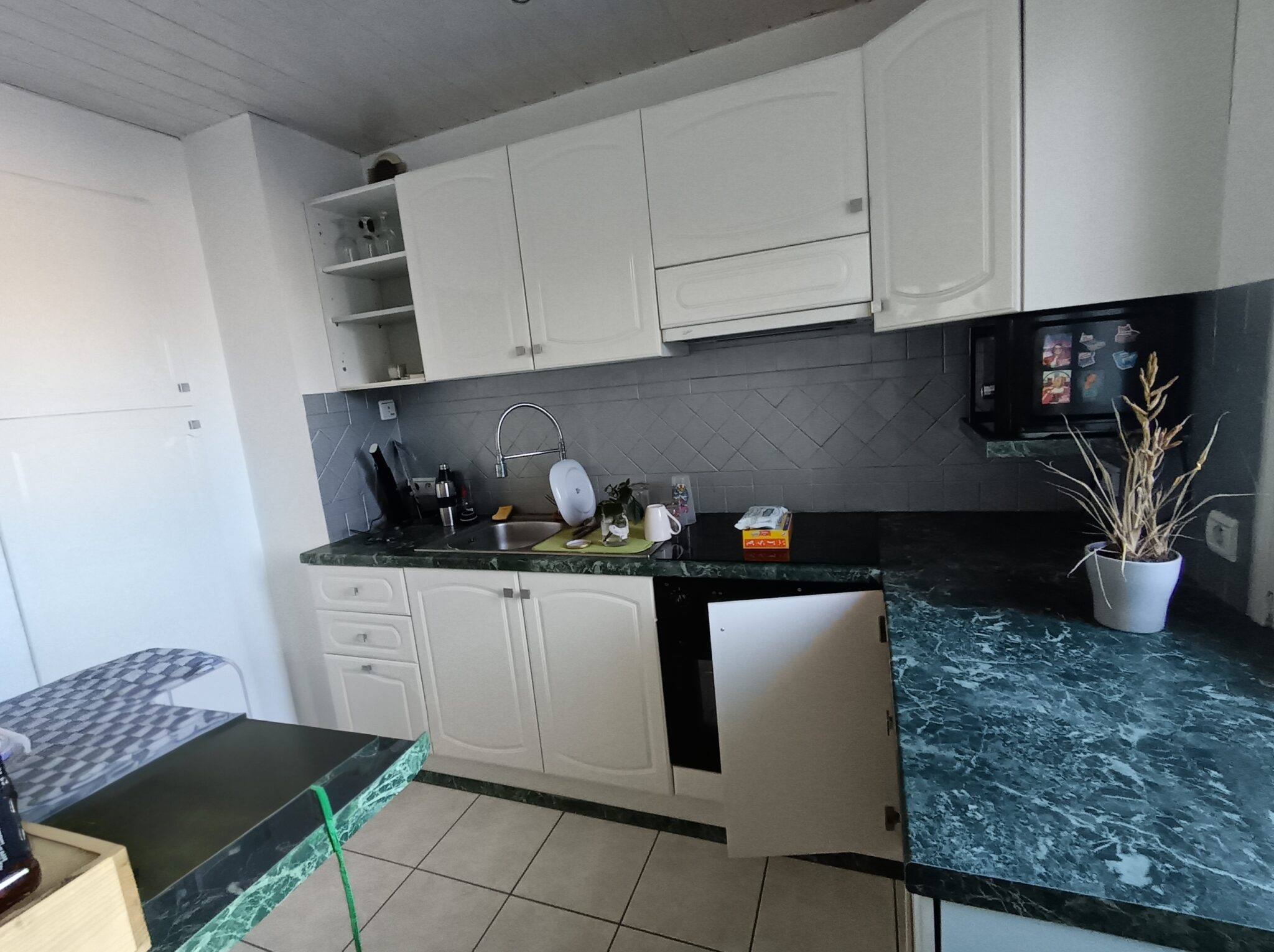 appartement 75 m² dourjacq 2 chambres, balcon, loggia